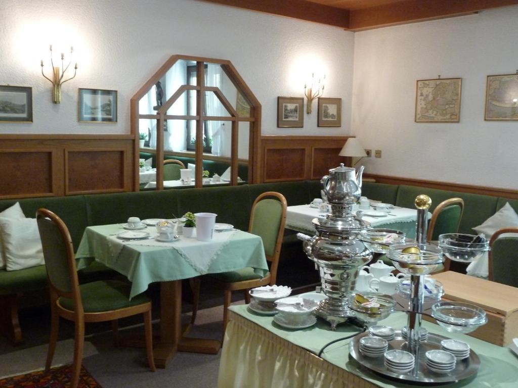 ראסטאט Hotel Schiff מראה חיצוני תמונה